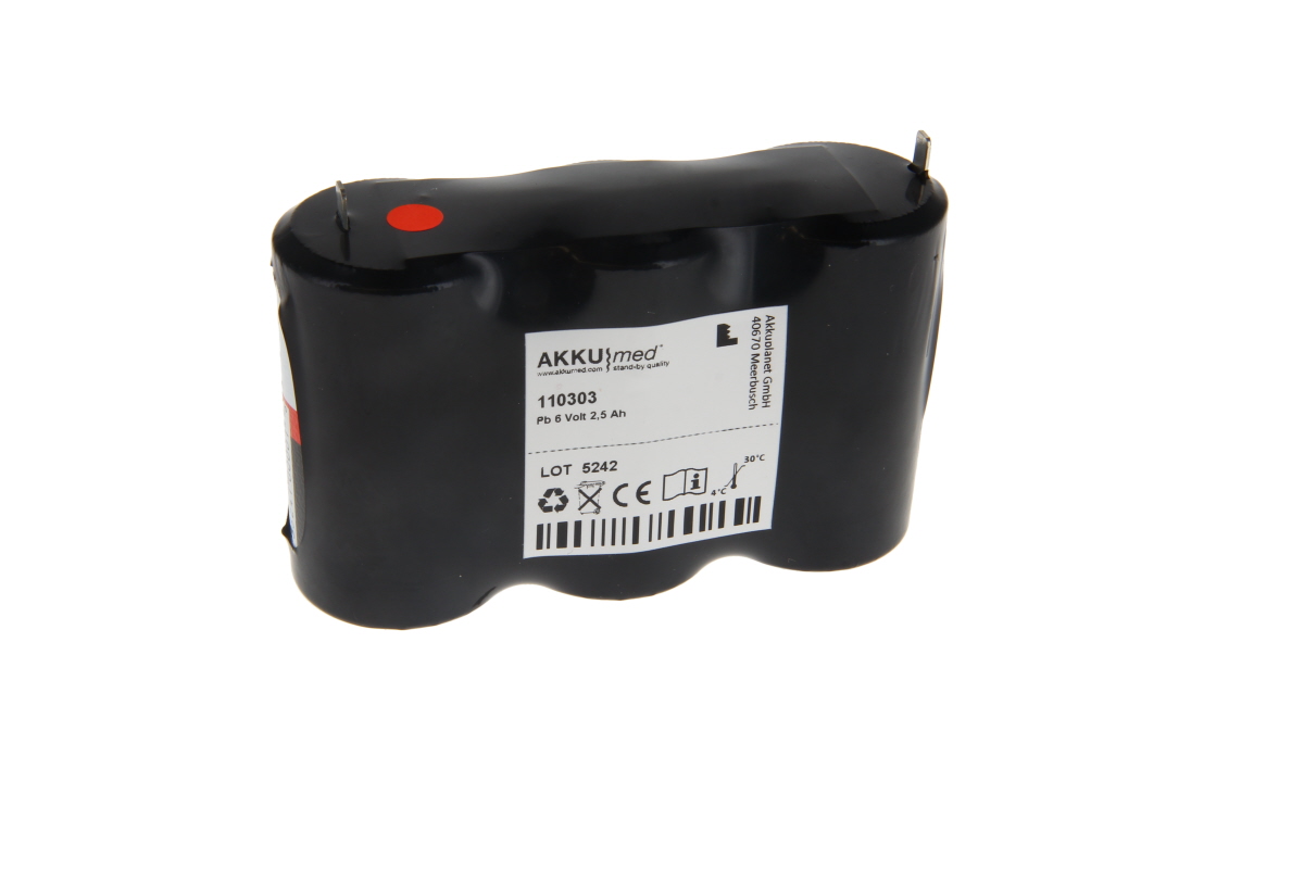 Schwarzer AKKUmed Blei-Akku mit 6 Volt und 2,5 Ah. Der kompakte Batterietyp ist für den Corometrix Monitor 502EL geeignet. Er hat oben zwei Metallanschlüsse, einer davon mit rotem Punkt markiert, und ein weißes Etikett mit Hersteller- und Produktdetails.